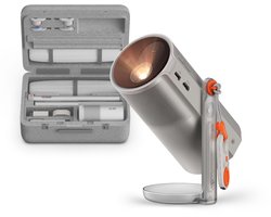 XGIMI MoGo 4 Laser Outdoor Pack – Draagbare Full HD Laserprojector met PowerBase, Outdoor Scherm & Tas – 550 ISO Lumen – Google TV