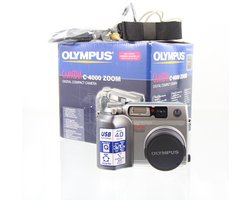 NOS in originele doos Olympus Camedia C-4000 zoom 4.0 megapixel digitale camera