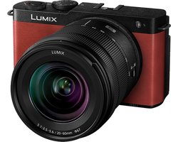 Panasonic Lumix S9 - Systeemcamera - + 20-60mm f/3.5-5.6 Lens - Rood