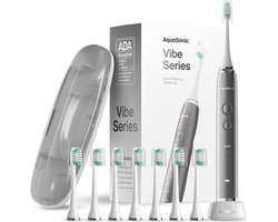 AquaSonic - Sonische Elektrische Tandenborstel - Vibe Series - Grijs - ADA Accepted Electric Toothbrush - 8 Brush Heads & Travel Case – 40,000 VPM Motor & Wireless Charging - 4 Modes w Smart Timer – Charcoal Metallic