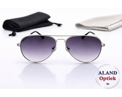 Unisex zonnebril op sterkte +1,5 met doekje / unisex leesbril / lichtgewicht mannen vrouwen bril +1.5 / cascade getinte lenzen UV400 / 3025 Aland optiek / leesbril unisex reading glasses / Lunettes de Lecture / Lunettes de Soleil