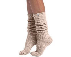 Warme Slouchy Marshmallow Sokken voor Vrouwen - Pluizige en Behaaglijke Sok met Handgrepen - Één Maat Past Iedereen