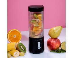 CHiATO BlendPLAY Curly Portable Blender - Black