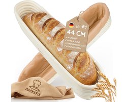 Ovale Broedmand van Gevlochten Rieten voor Langwerpige Brooden met Linnen Doek