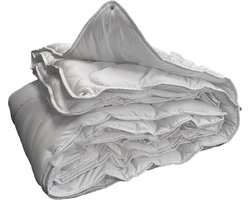 Decoware® Comfort dekbed 4-seizoenen - 140x200 cm