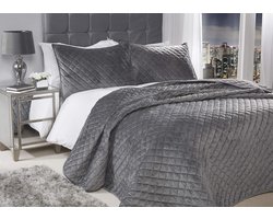 Zachte Velvet Gestepte Bedsprei Set - Dubbel Bed - Zilver