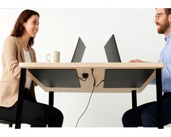 Dimbare verwarmer onder het bureau