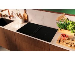 Neff V58NHQ4L0 inductie kookplaat met afzuiging Twist Touch®