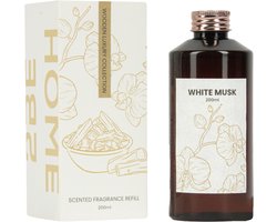 2BEHOME Geurstokjes Navulling - White Musk - 200 ML - Huisparfum - Luchtverfrisser - Geurverspreider - Wooden Luxury Collection