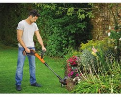 BLACK+DECKER STC1820EPC-QW Grastrimmer - 18V - 28cm snijbreedte - incl. accu en lader