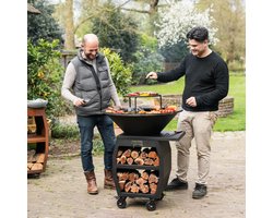 RJRoyal Living Plancha grill BBQ Companero XXL Blackline 2.0 grillring met houtopslag vuurschaal buitenkeuken grillring corten staal