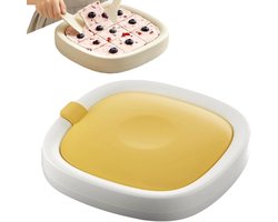 Roller IJs Machine - Dessertmaker Handmatig - Thuis Desserts Maken - Geen Elektriciteit Nodig - 22.7 x 22.7 cm - Rood