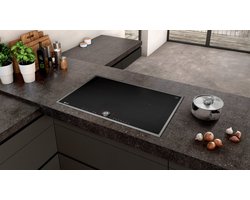 Neff T68BT6QN2 plaque Noir Intégré (placement) 80 cm Plaque avec zone à induction 4 zone(s)