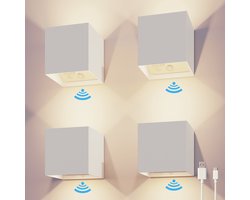 Calex Volterra Oplaadbare Wandlamp Kubus - 4 Stuks - Up & Down Tuinverlichting - Modern - Warm Wit Licht - Voor Binnen en Buiten - Waterdicht - Eenvoudige Installatie - Draadloos - USB-C - Bewegingssensor - Wit