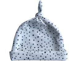 Huisje 4 baby muts newborn kleding offwhite met zwarte stipjes unisex kraamcadeau