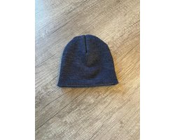 Mutsje newborn merinowol - maat 50/56 - 100% merinowol - kriebelt niet - heerlijk zacht - temperatuurregulatie - zelfreinigend - donkerblauw - jeansblauw