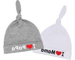 Unisex Baby Mutsen voor Pasgeborenen, I Love Mama & I Love Papa, Katoenen Babyaccessoires, Perfect als Kraamcadeau of voor de Feestdagen (2 Stuks)