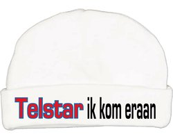 Babymutsje met de tekst: Telstar ik kom eraan !