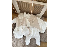 10 delige new born set met deken - luxe geschenkdoos - doopsel-babyshower - kraam cadeau - new born boy - wit crème bèige- 100 %katoen - anti allergisch-natural -maat 56/62 vanaf geboorte tem 3 maanden