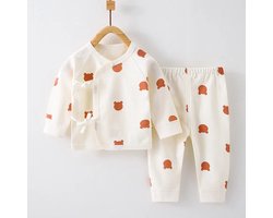 Babypakje - Berenprint- Dierenprint- 100% Katoen - Kraamcadeau- 0 tot 3 maanden - 2 Delig pakje