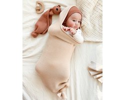 Minora Inbakerslaapzak Set 0/8 maand- Slaapzak baby-Cocoon Teddybeer en Fopspeenhouder- 3 Delig babykleding jongens en meisjes- Kraamcadeau - Newborn- Beige