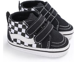 Baby schoentjes - babysneakers van Completebabyuitzet - klittenband met veter - Schoenmaat 20-21 - 12-18 maanden - (13cm) - Zwart - Hoog