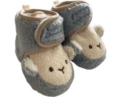 Zachte en warme sloffen - Pantoffels voor baby van Baby-Slofje - Lichtblauw - maat 12-18 maanden - 13 cm zool - kraamcadeau