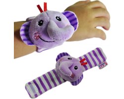 Baby sokken rammelaar 4-delige set – pols- en voetrammelaar set – olifant armbandjes & sokjes – zacht en kleurrijk – voor de allerkleinste – 0 t/m 24 maanden