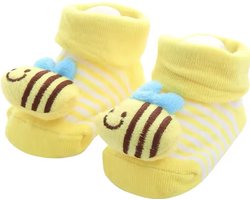 Super schattige babysokken - Baby Sokken - New born sokken - Kraamcadeau voor Jongen of Meisje - Babyshower Cadeau - Kraammand - Bij - Geel