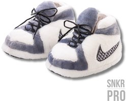 Sneaker Sloffen/ Sneaker Pantoffels/ Grijs/ Maat 36-43 / One Size/ Jordan Sloffen/ Jordan Pantoffels
