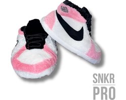 Sneaker Sloffen/ Sneaker Pantoffels/ Roze/ Maat 36-43/ SNKR-PRO/ One Size/ Jordan Sloffen/ Jordan Pantoffels