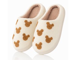 Twenty4seven® Beertjes Pantoffels - Sloffen Kerst & Winter - Kerstsloffen Dames & Heren - Huisschoenen Wit - Maat 39/40