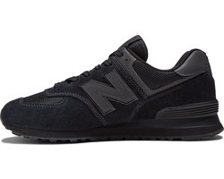 New Balance ML574EVE Unisex Sneakers - Zwart