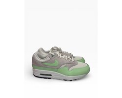 Nike Air Max 1 ESS - Sneakers - Maat 40.5