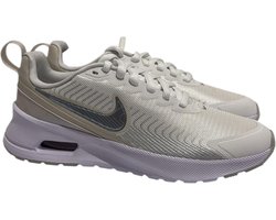Nike Air Max NuAxis SE - Sneakers - Dames - Maat 39