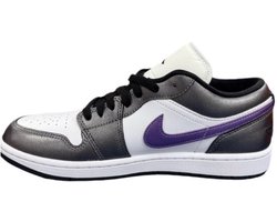 Wmns Air Jordan 1 Low SE 'Metallic Purple' maat 43