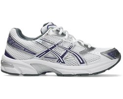 Asics gel-1130 in de kleur wit.