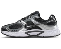 Nike v5 rnr in de kleur zwart.