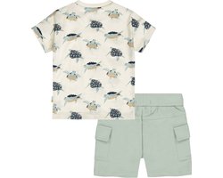 Dirkje kledingset: T-shirt Off White en Short Cargo Santa Monica Soft Sage maat 80