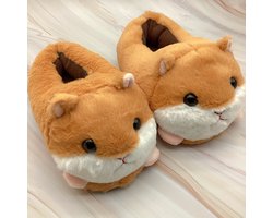 Grappige pantoffels | Hamster Sloffen | Bruin | One size Fits All Maat 32 t/m 38 voor Kinderen, Dames en Heren | Pantoffel dierensloffen | Pluche dierenpantoffels | Zachte Binnenschoenen | Sloffen en Pantoffels maat 32, 33, 34, 35, 36, 37, 38…
