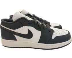 AIR JORDAN 1 LOW UNISEX - Sneakers laag - white/black/iron grey”Maat 38