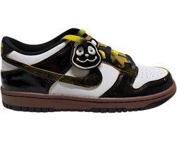 Nike - Dunk Low (Special Edition) - Sneakers - Citron Black - Maat 38