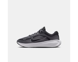 NIKE - stellar ride - Trainingsschoenen jongens - Zwart