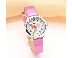 Meisjes horloge met bloem afbeelding en roze leer bandje.