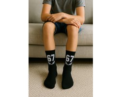 67 Sokken – Comfortabele Unisex Sokken voor Kids & Tieners – Zwart