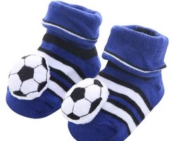 Super schattige babysokken - Baby Sokken - New born sokken - Kraamcadeau voor Jongen of Meisje - Babyshower Cadeau - Kraammand - Voetbal - Blauw