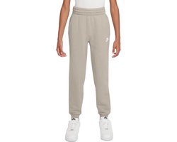 Nike sportswear club fleece broek in de kleur ecru.