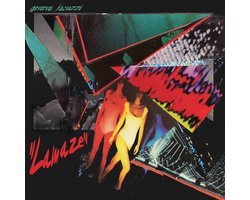 Synthpop Debuut Album met Experimentele Geluiden