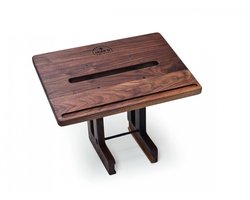 WaterRower Laptop Steun Notenhout – Houten Laptophouder voor Roeitrainer – Geschikt voor Laptops tot 17 Inch – Eenvoudige Montage – Veiligheidsrand – Diverse Houtsoorten