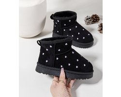 Zwarte meiden winterboots met hartjes